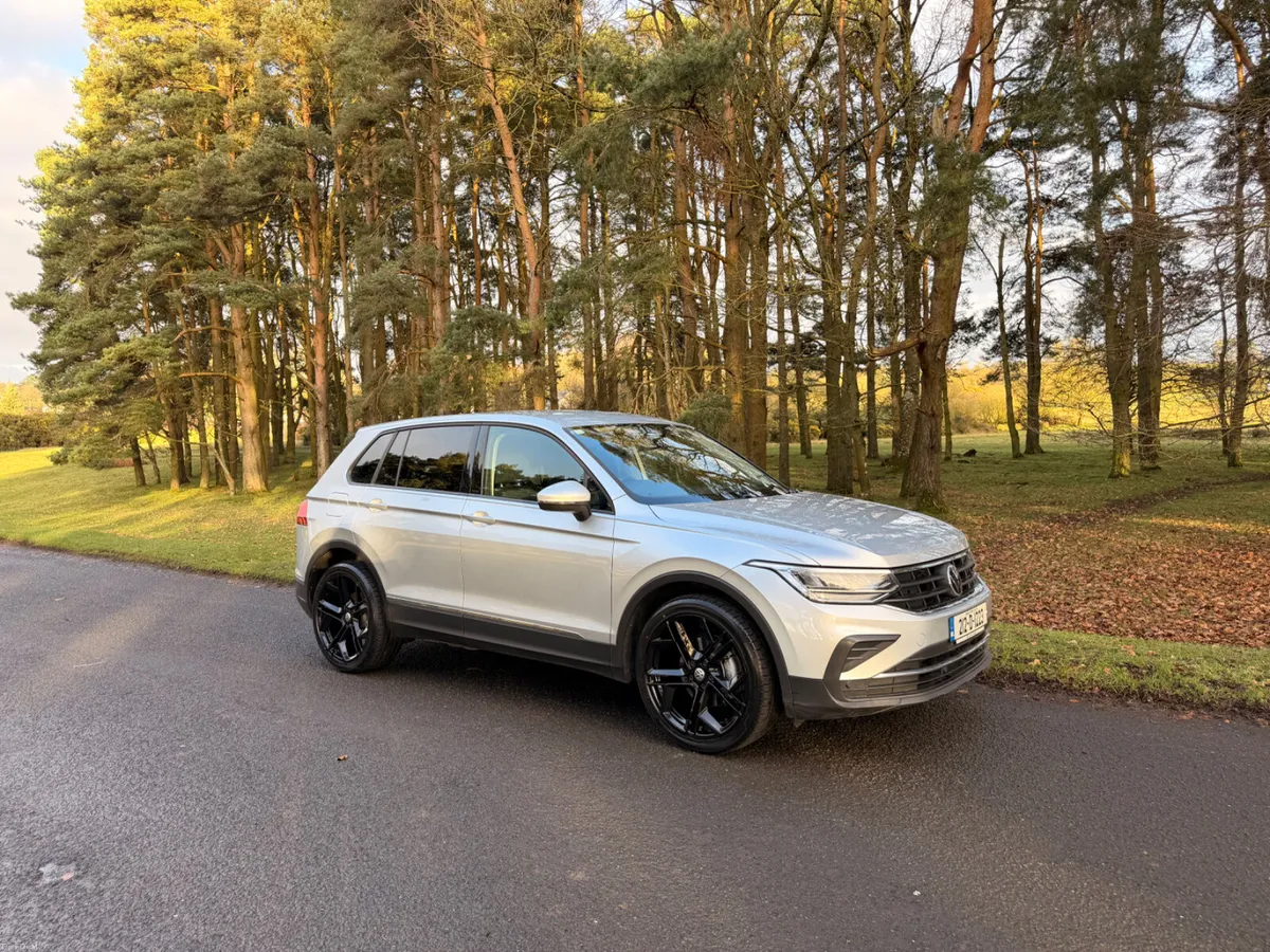 Volkswagen Tiguan 2.0 TDI Low KM - Image 1