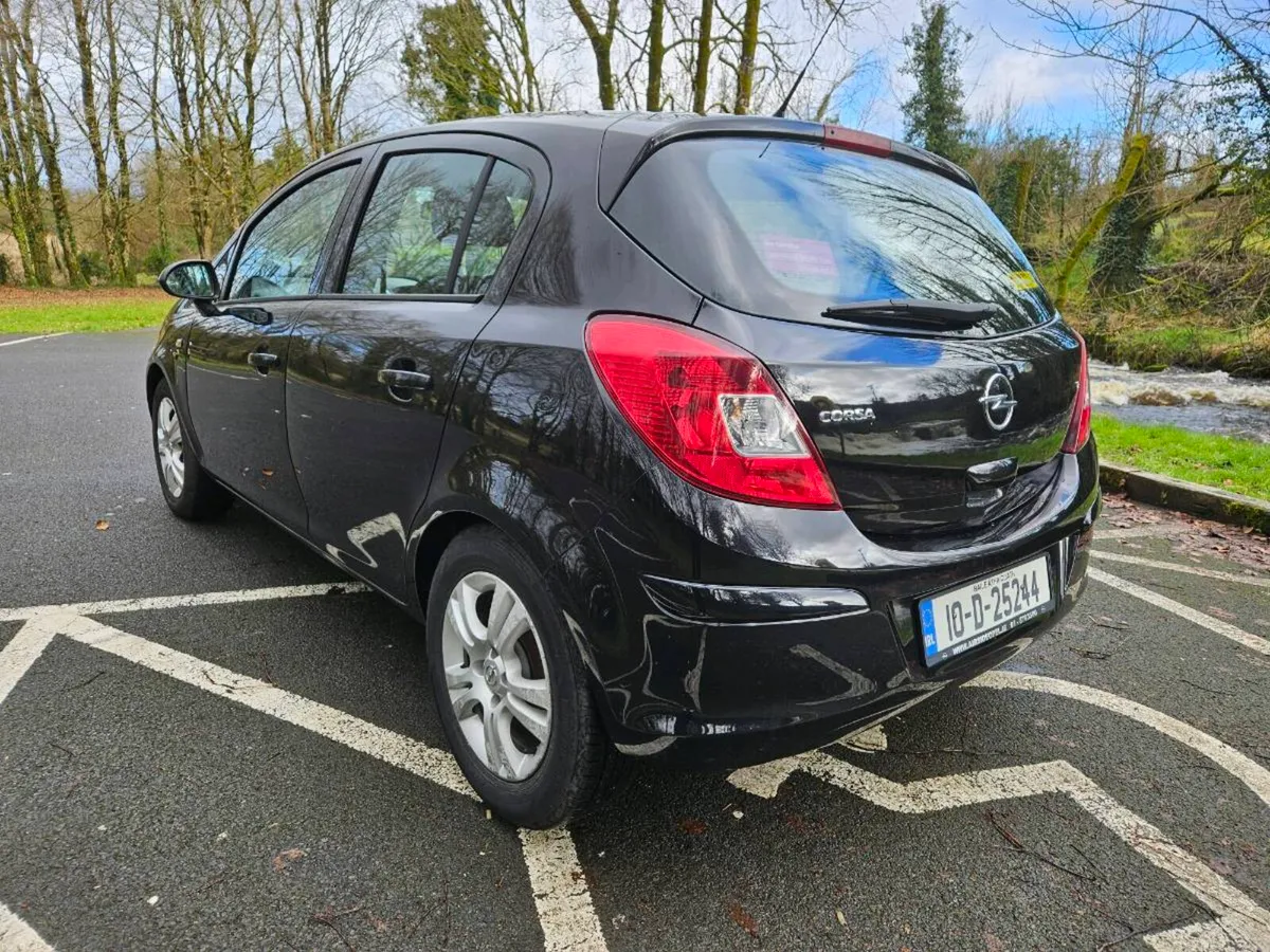 Very low miles corsa - Image 4