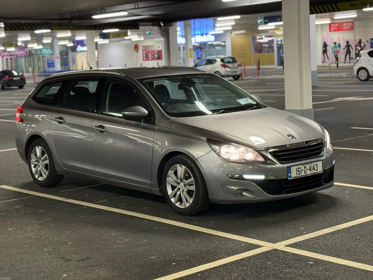 Peugeot 308 Estate - 2015 - Image 1