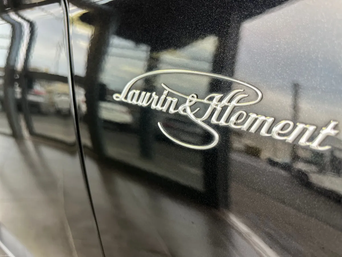 Skoda Superb 2021 1.4 HYBRID LAURIN & KLEMEN - Image 4