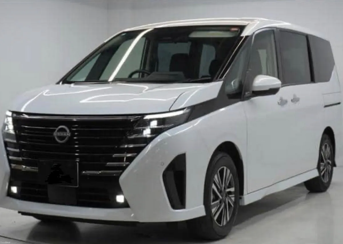 Nissan Serena 1.5 petrol-hybrid,8 Seats,Automatic - Image 2