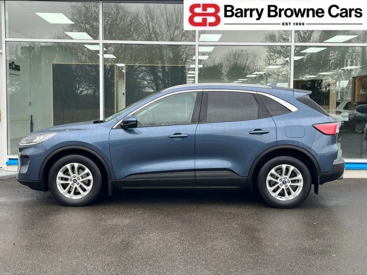 Ford Kuga TITANIUM 5DR 1.5 TD 120 S6.2 M6 F - Image 4