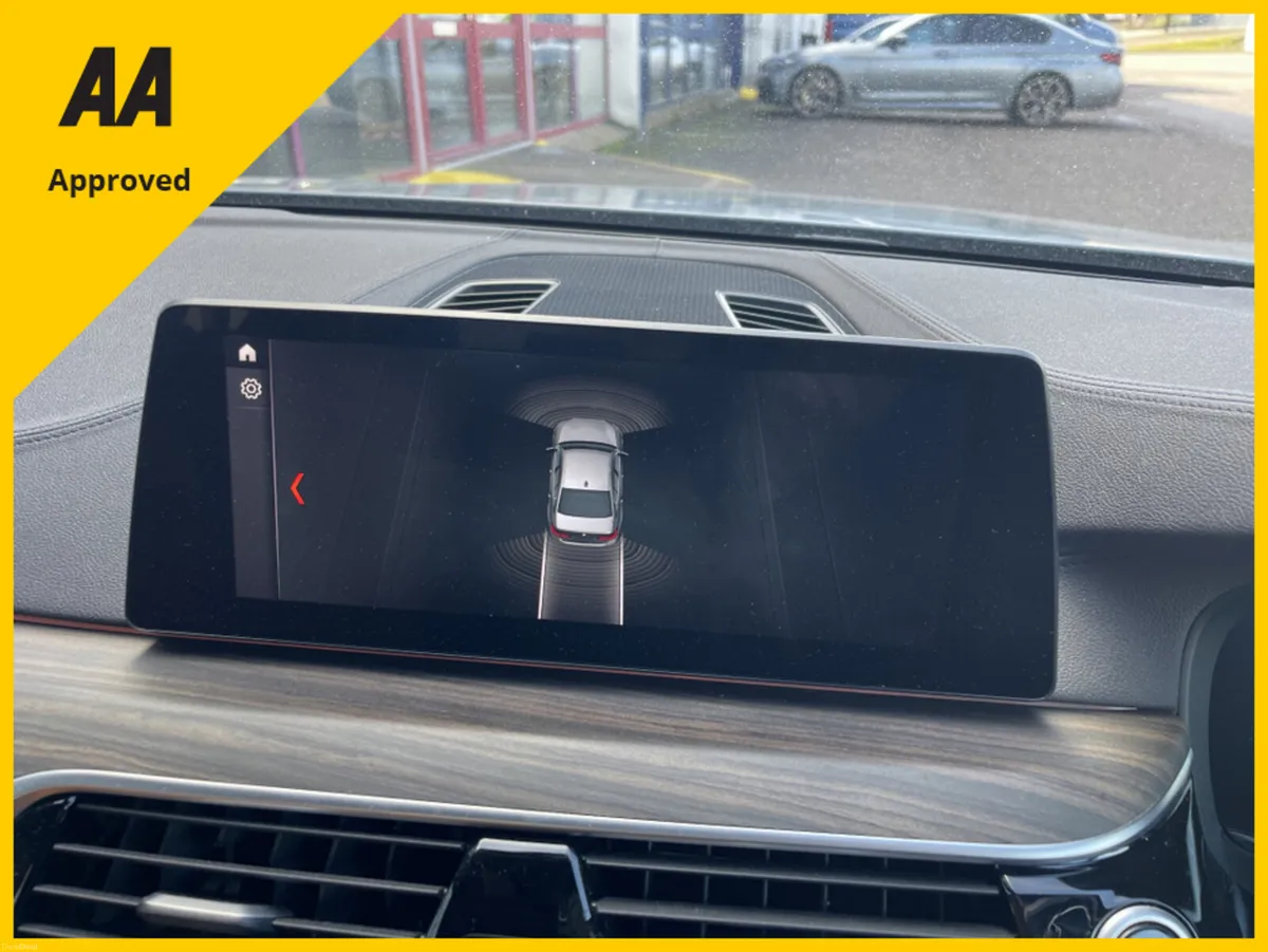 BMW 5-Series 530E M-SPORT IPERFORMANCE HYBRID M SP - Image 3