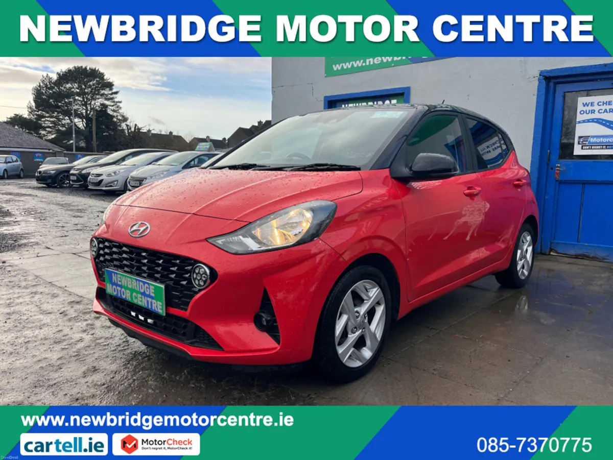 Hyundai i10 DELUXE PLUS 2 TONE ROOF 5DR - Image 2