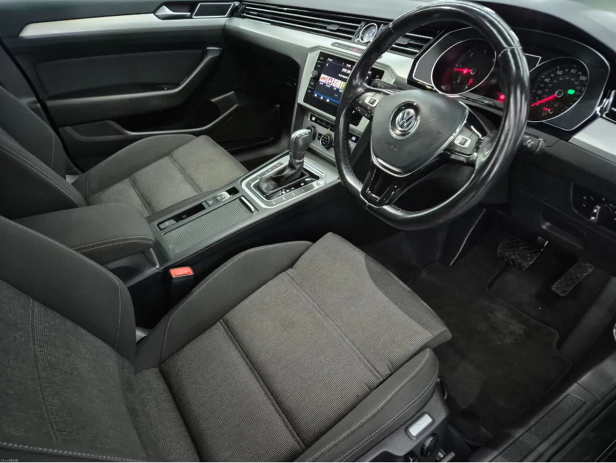 Volkswagen Passat 2.0 TDI 150 SE BUSINE BUSINESS S - Image 6