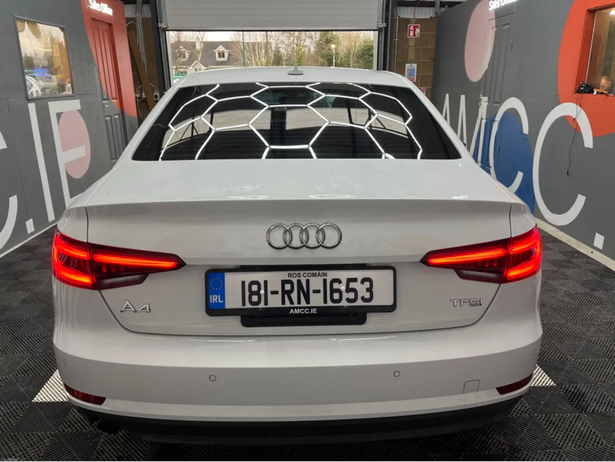 Audi A4 2018 AUDI A4 TFSI 1.4 AUTOMATIC / CRUISE C - Image 3