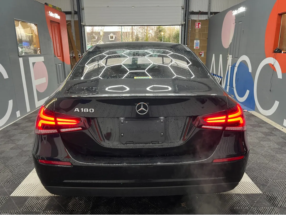 Mercedes-Benz A-Class 2021 MERCEDES-BENZ A180 SEDA - Image 3