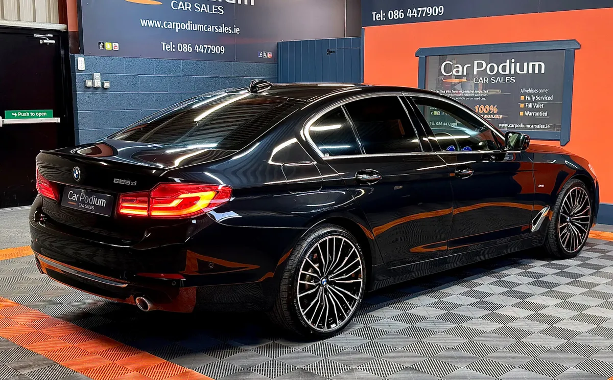2017 BMW 5-Series 523D Luxury Auto Diesel 190BHP - Image 3