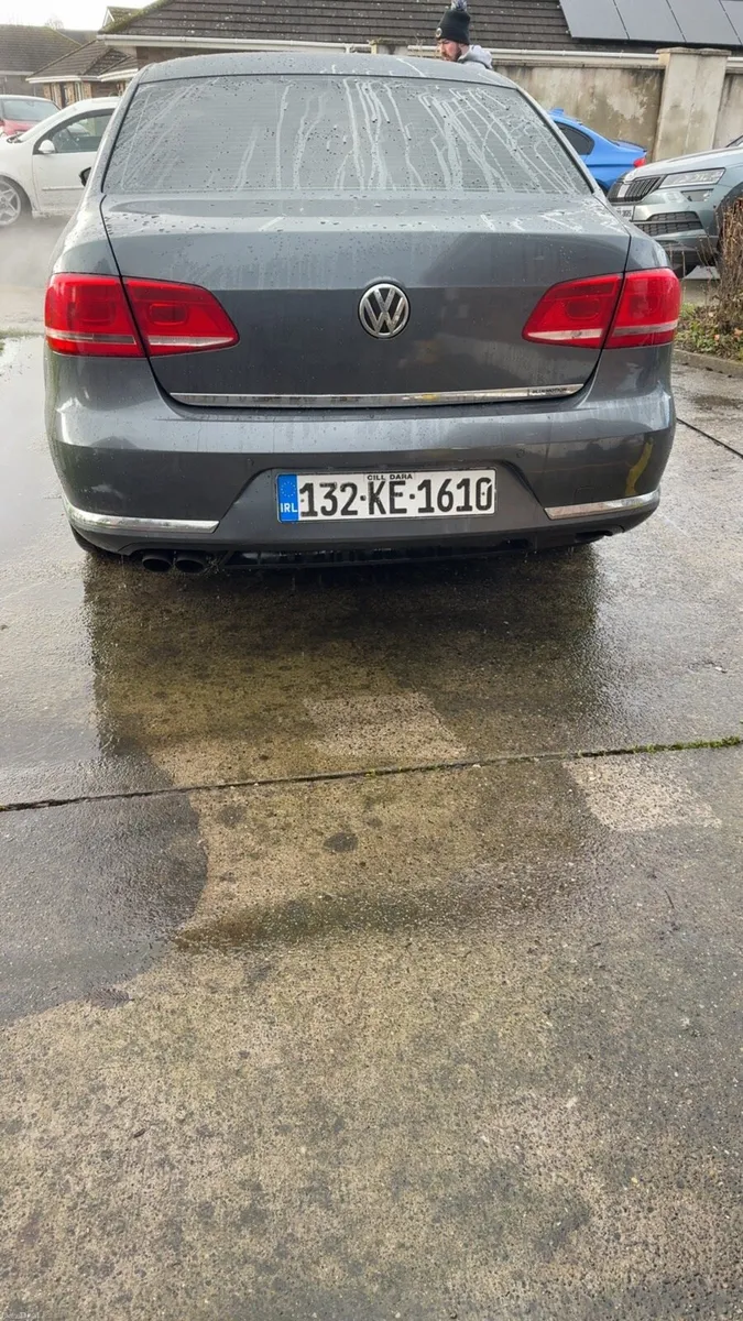 Volkswagen Passat Highline model - Image 4