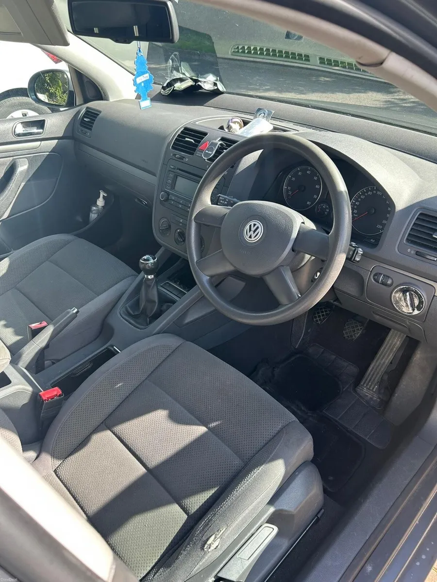 Volkswagen Golf 2005 - Image 4