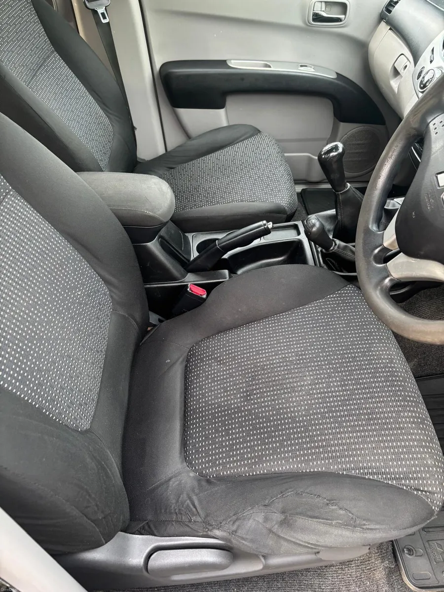 Mitsubishi L200 2013 - Image 3