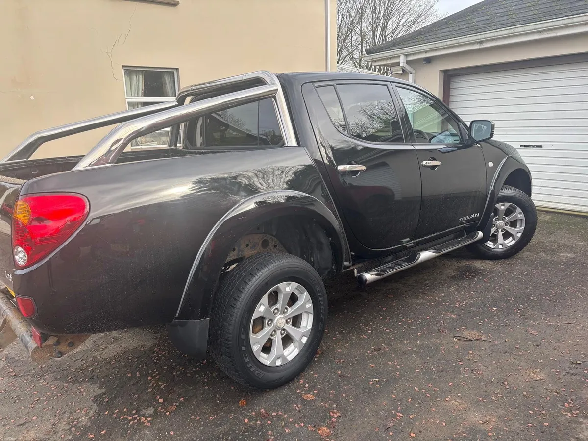 Mitsubishi L200 2013 - Image 4