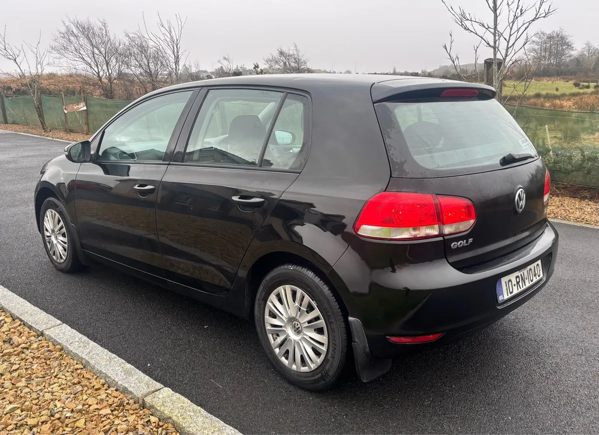 Volkswagen Golf - Image 2