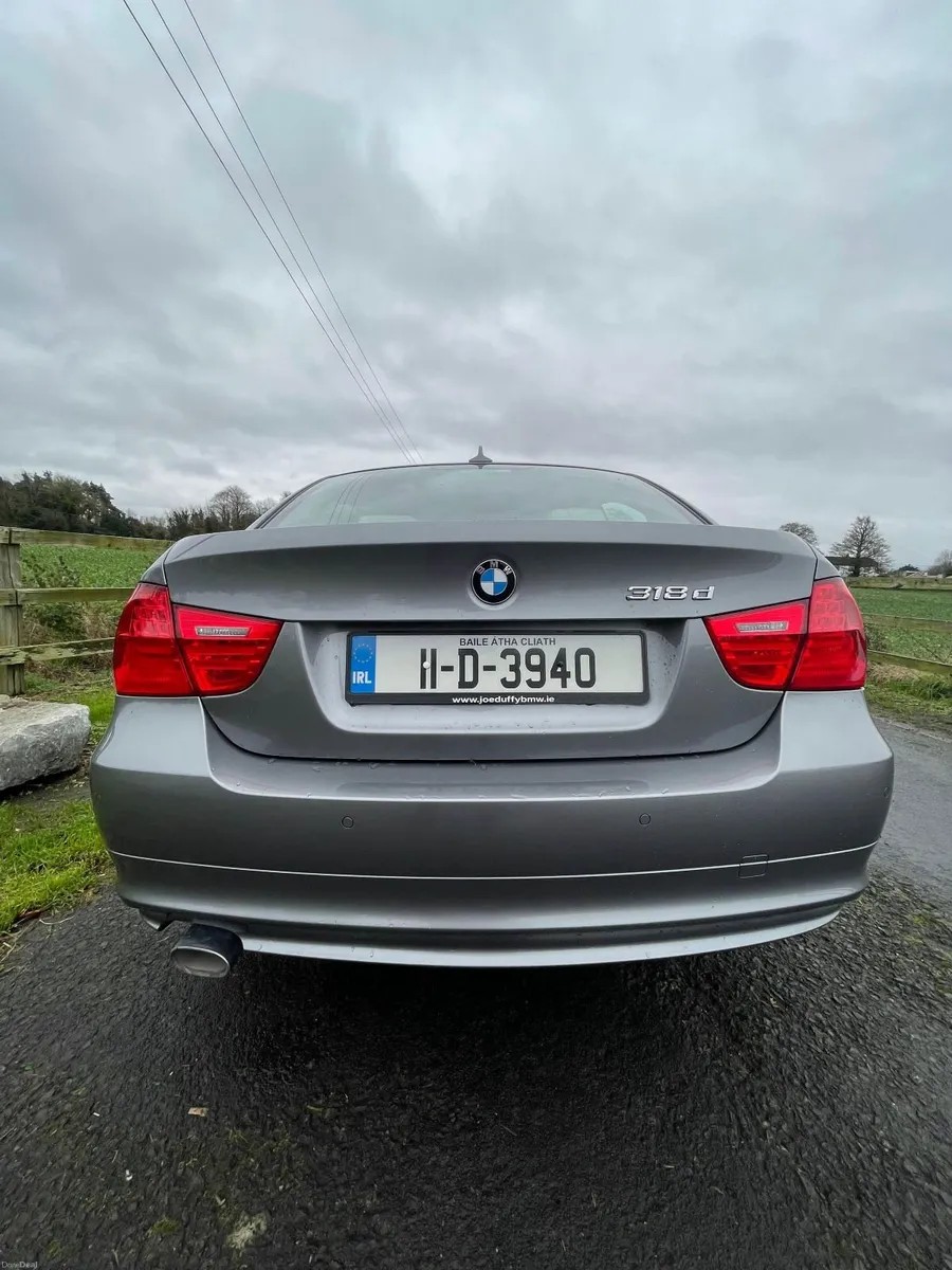 2011 BMW 318D, 95k miles quick sale - Image 2