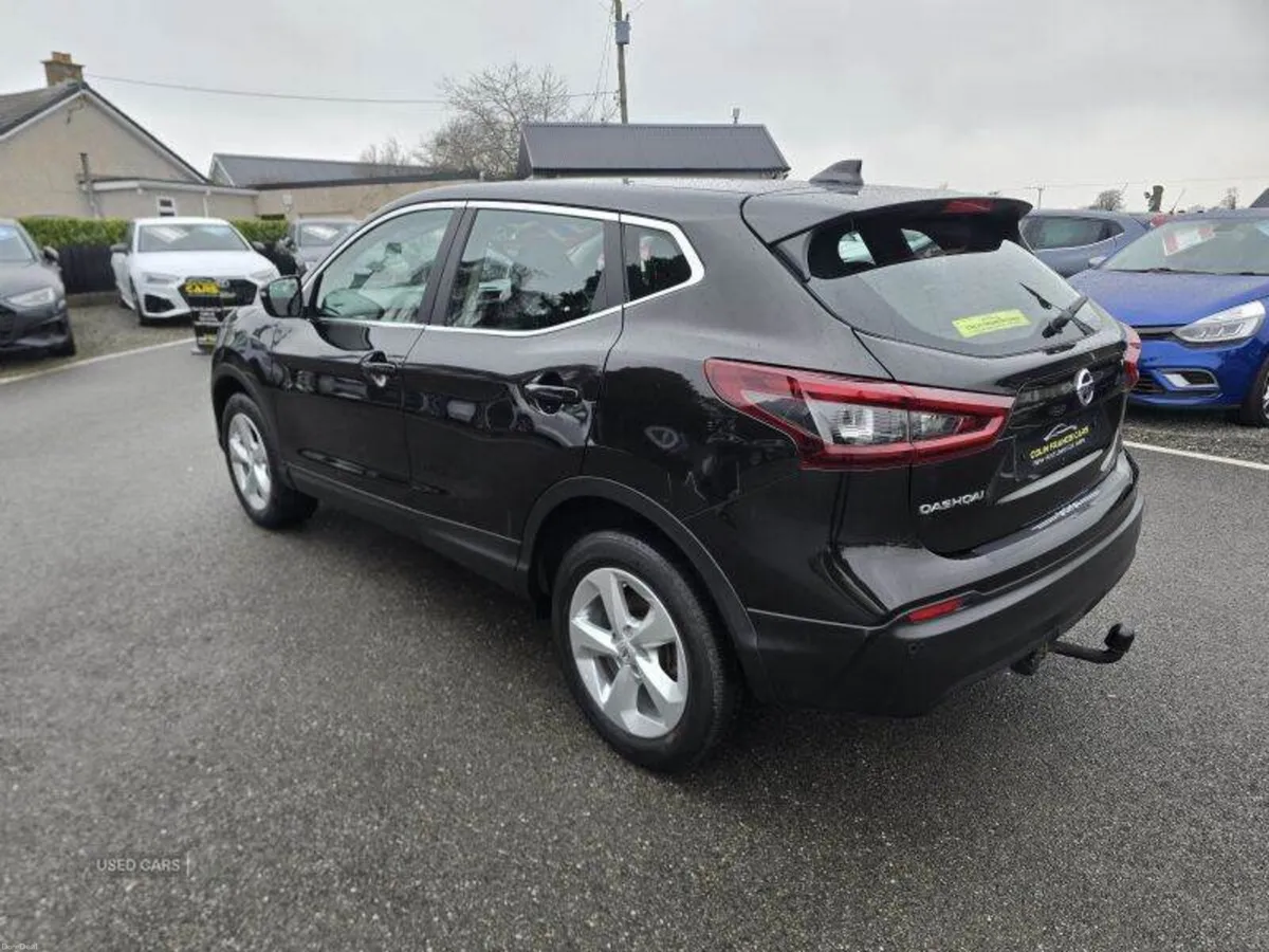 Nissan Qashqai Acenta Premium - Image 3