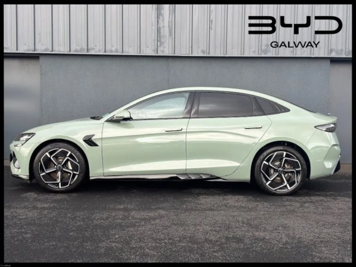 BYD SEAL Design RWD [Shadow Green] - Image 4