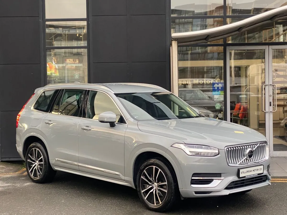 Volvo XC90 T8 Core Recharge AWD Auto (PHEV) - Image 1