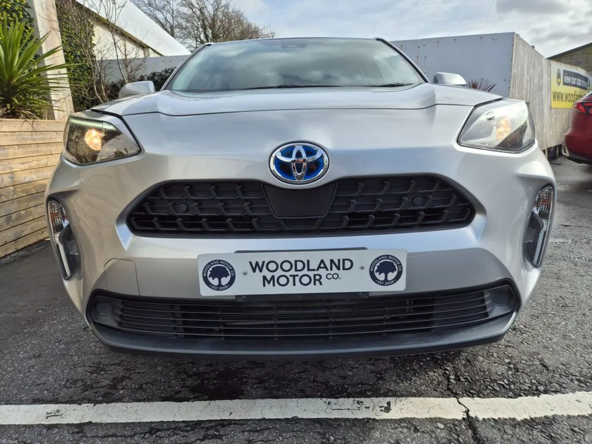 Toyota Yaris Cross 1.5 HYBRID / X SPEC / TAX €160 - Image 4