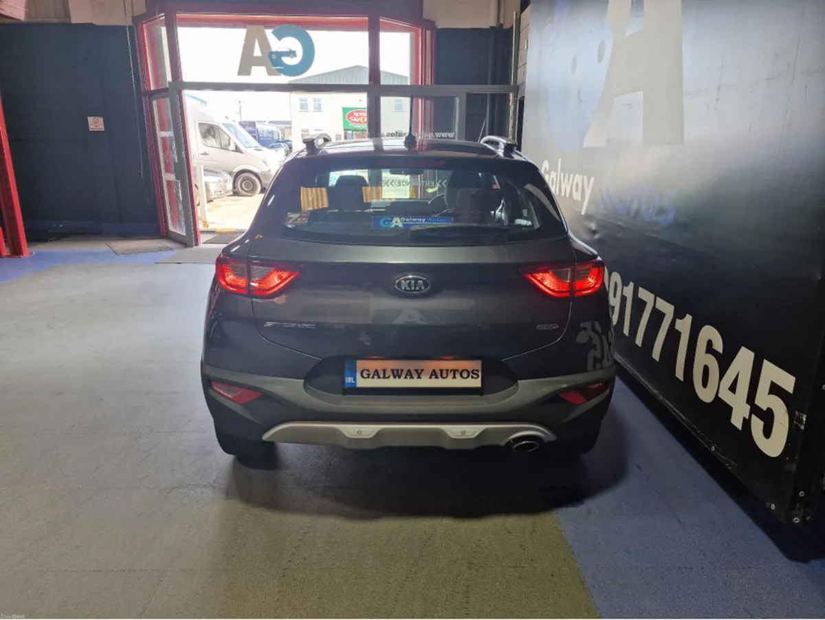 Kia Stonic 1.6 CRDI**LOW MILAGE**FULLY SERVICED - Image 6