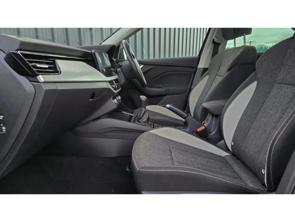 Skoda Kamiq STYLE 1.0 TSI 115 BHP- AS NEW FULL SER - Image 3