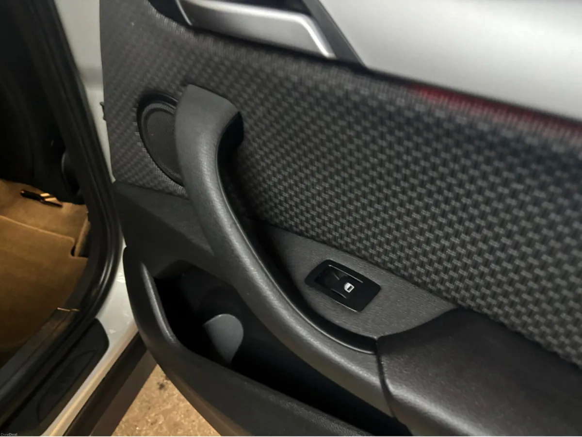 BMW X1 SDRIVE18D SDRIVE 18D SE ZAX1 4DR SDR - Image 2