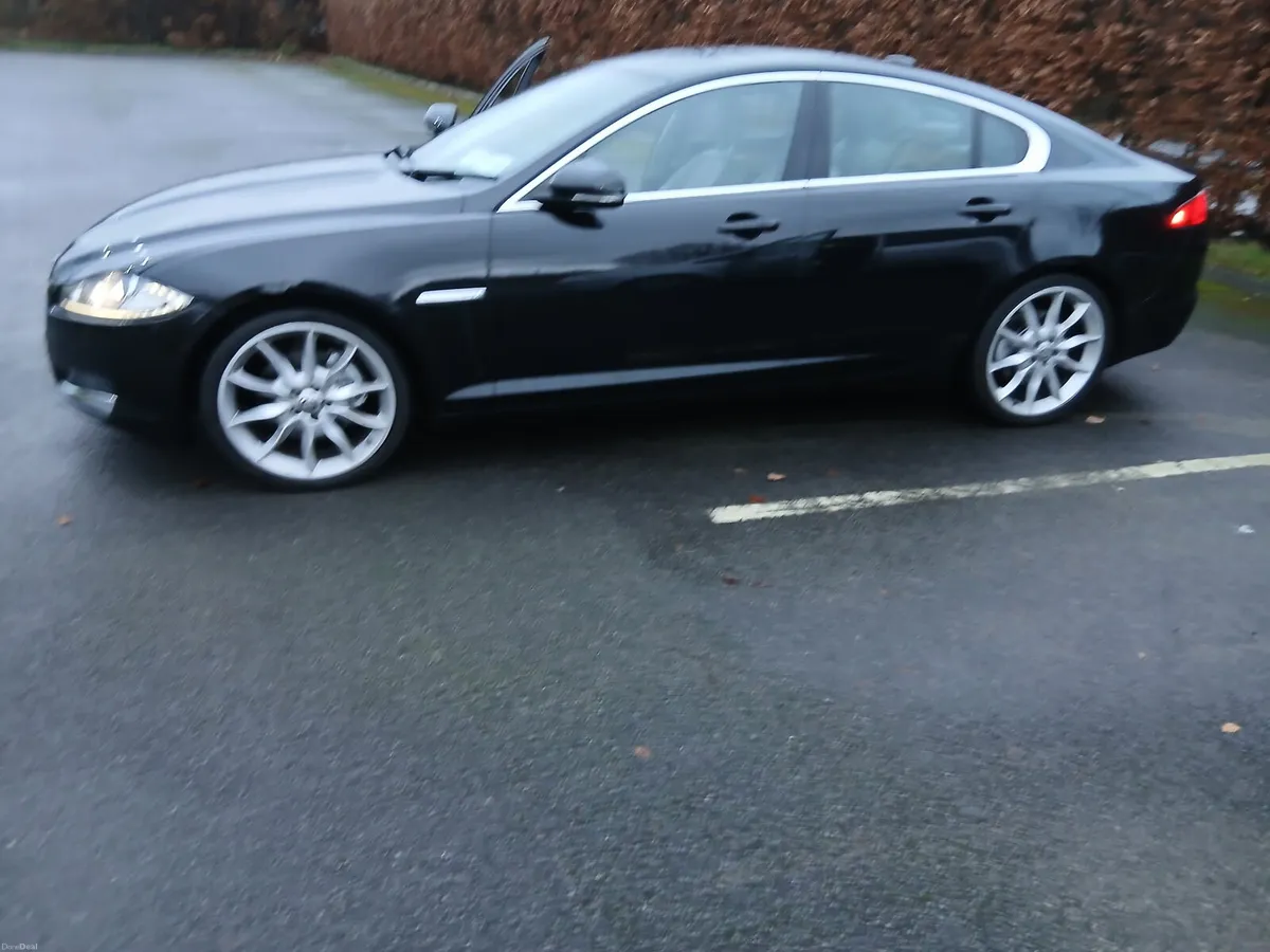Jaguar xf mint nct just out but will be tested on - Image 1