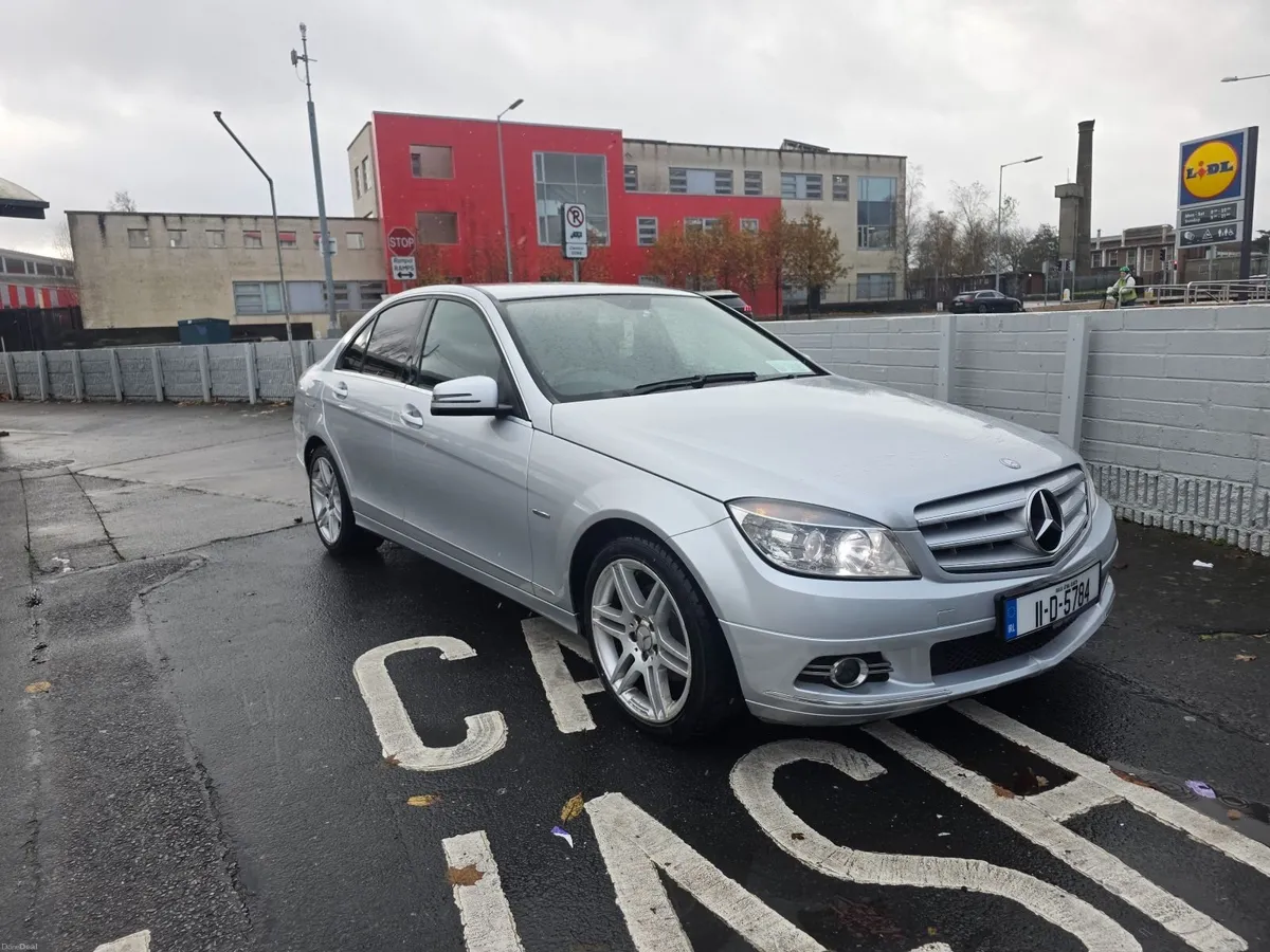 Mercedes-Benz C-Class 2011 - Image 1