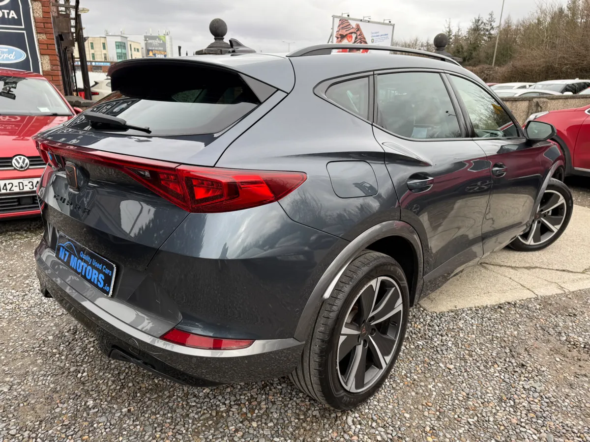 2024 Cupra Formentor E-HYBRID DSG AUTO - Image 4