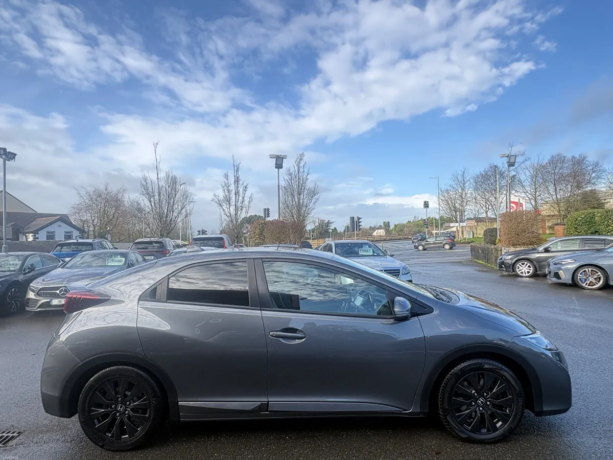 171 Honda Civic 1.6 DTEC Diesel 5dr - Image 4
