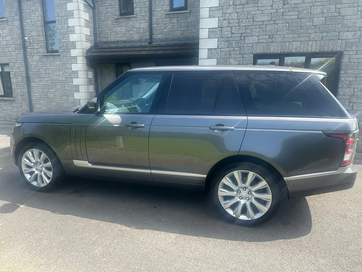 Range Rover VOGUE - Image 1