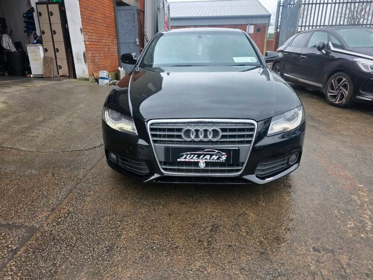Audi A4 2010 S Line 2D - Image 1