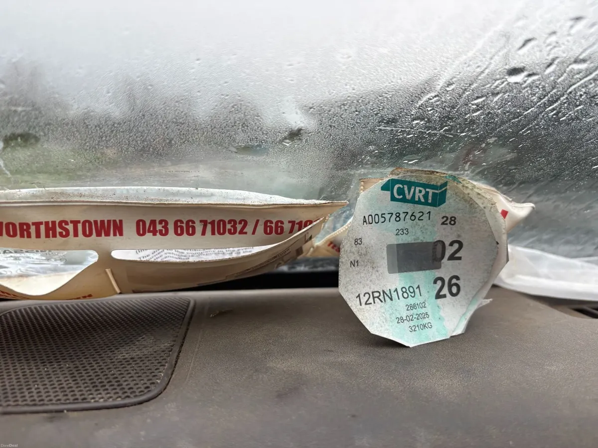 Nissan Navara 2012 - Image 4