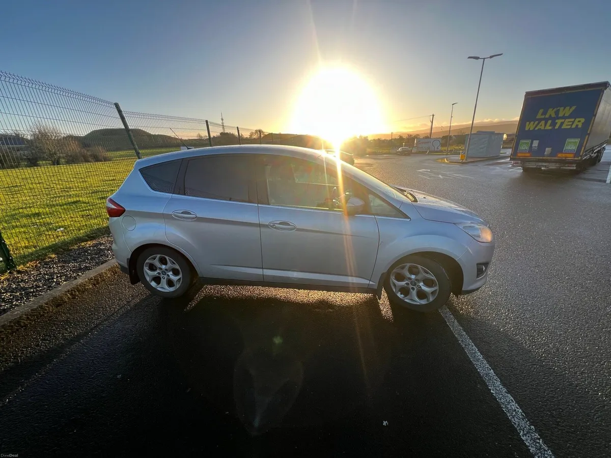 Ford C-Max - Image 4