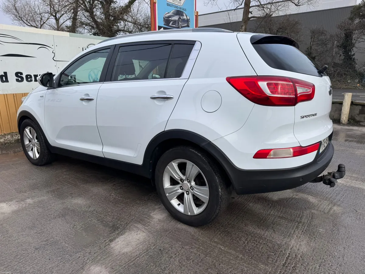 11 Kia Sportage 2.0D 4WD High Spec Tow bar - Image 3