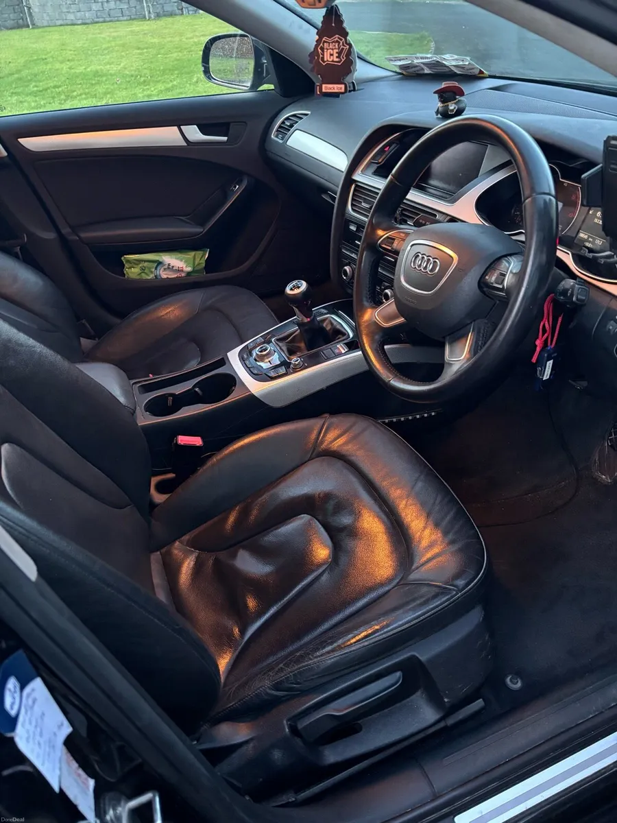 Audi A4 2014 - Image 4