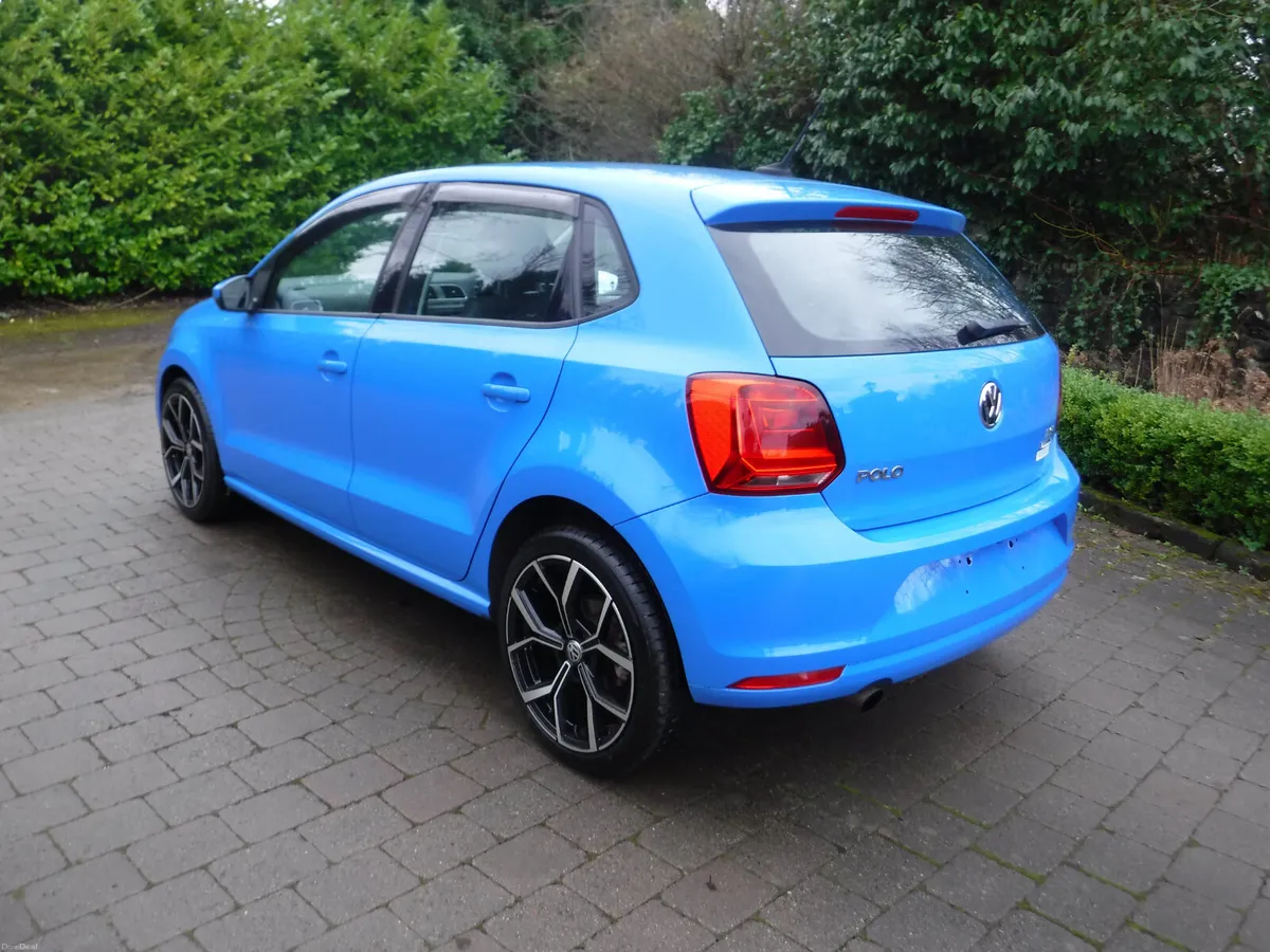 VW POLO 1.2 AUTO COMFORTLINE NEW 17 INCH ALLOYS - Image 4