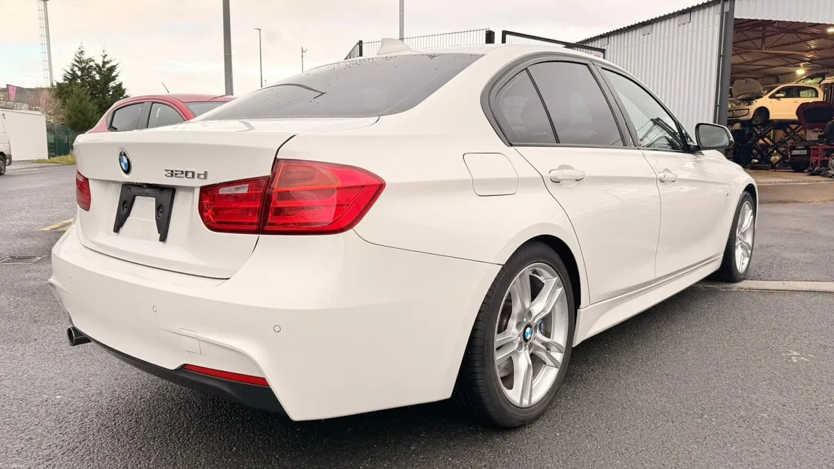 BMW 3 series320D 2014 - Image 4