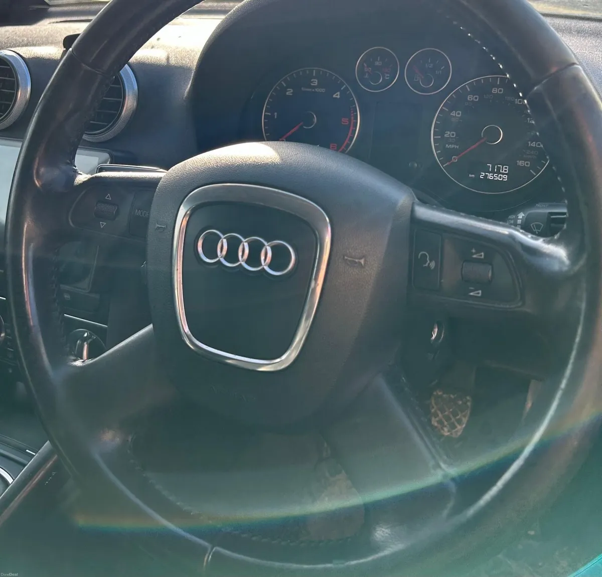 Audi a3 1.9 TDI Leather heated seats + CarPlay - Image 3