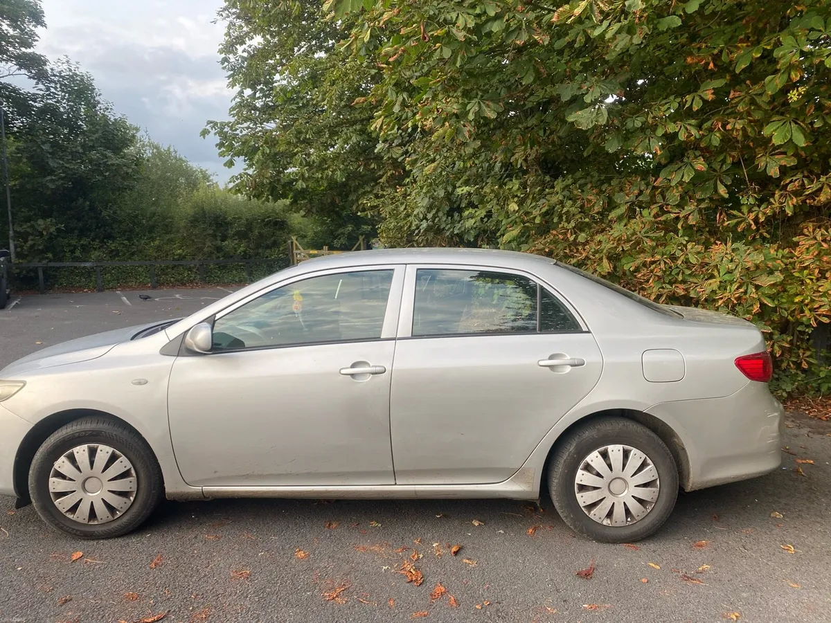 Toyota Corolla - Image 3