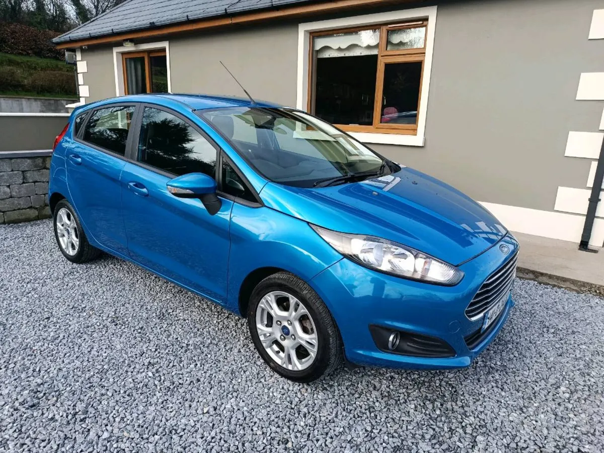 Ford fiesta 2014 .1.25 Petrol NCT 04/27 - Image 2
