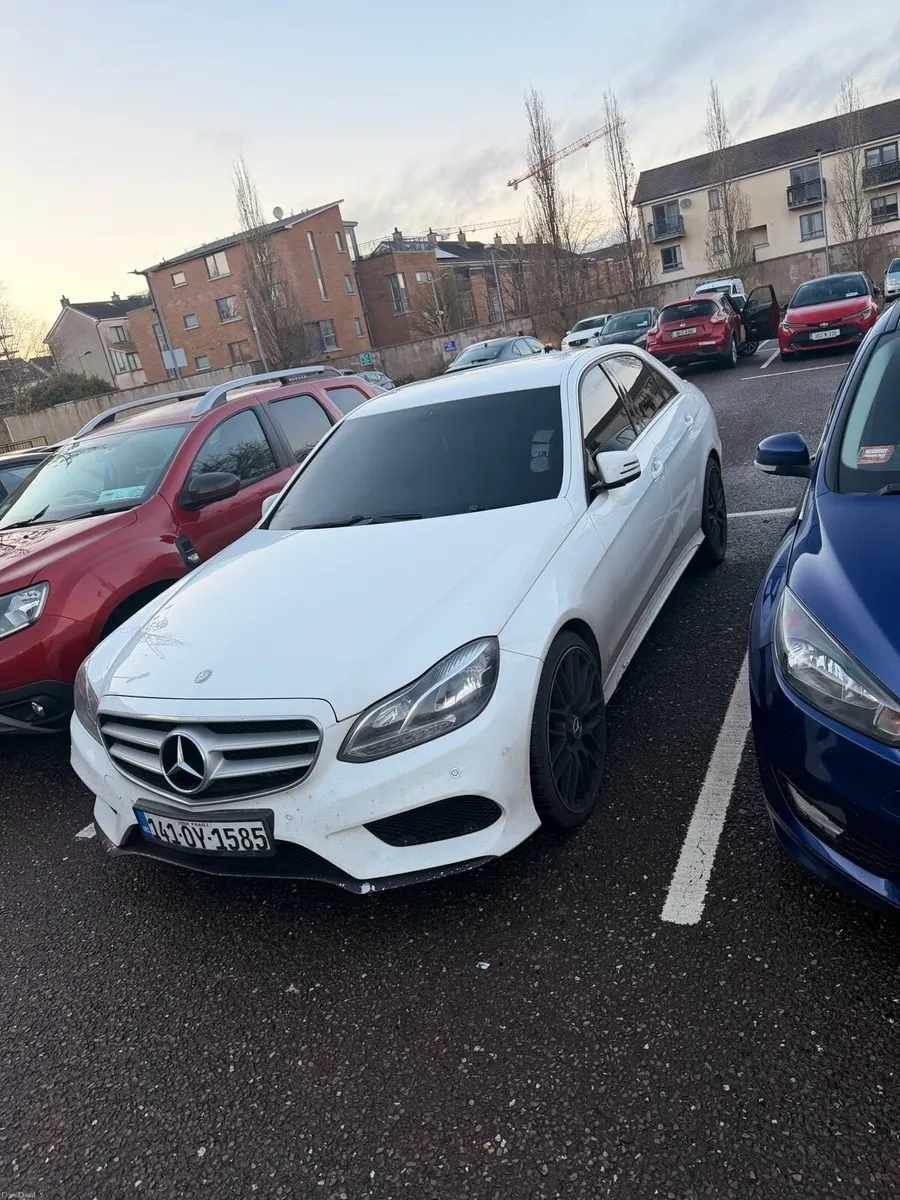 Mercedes E250 amg - Image 2