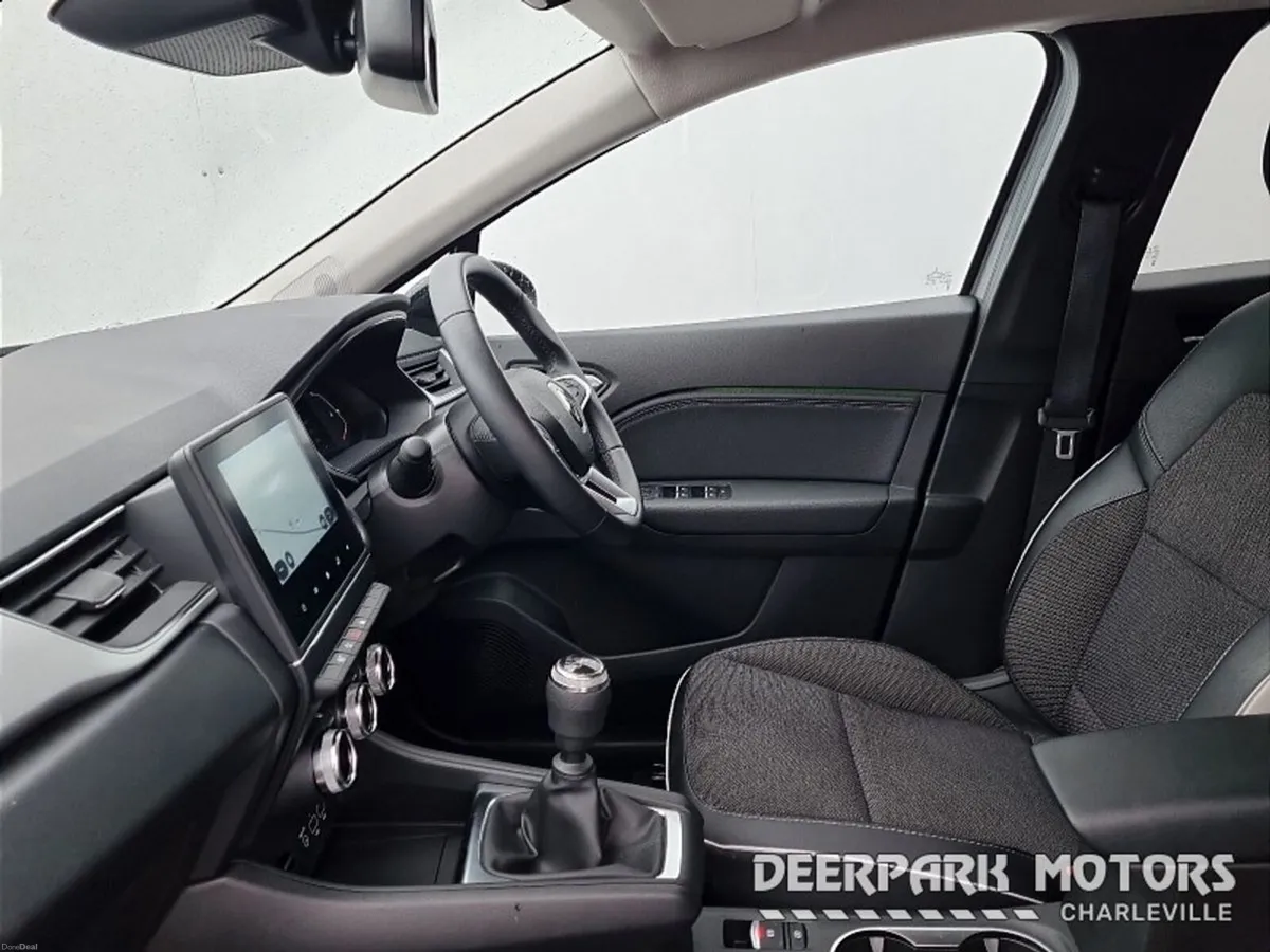 Renault Captur TCe 90 Techno - Image 4