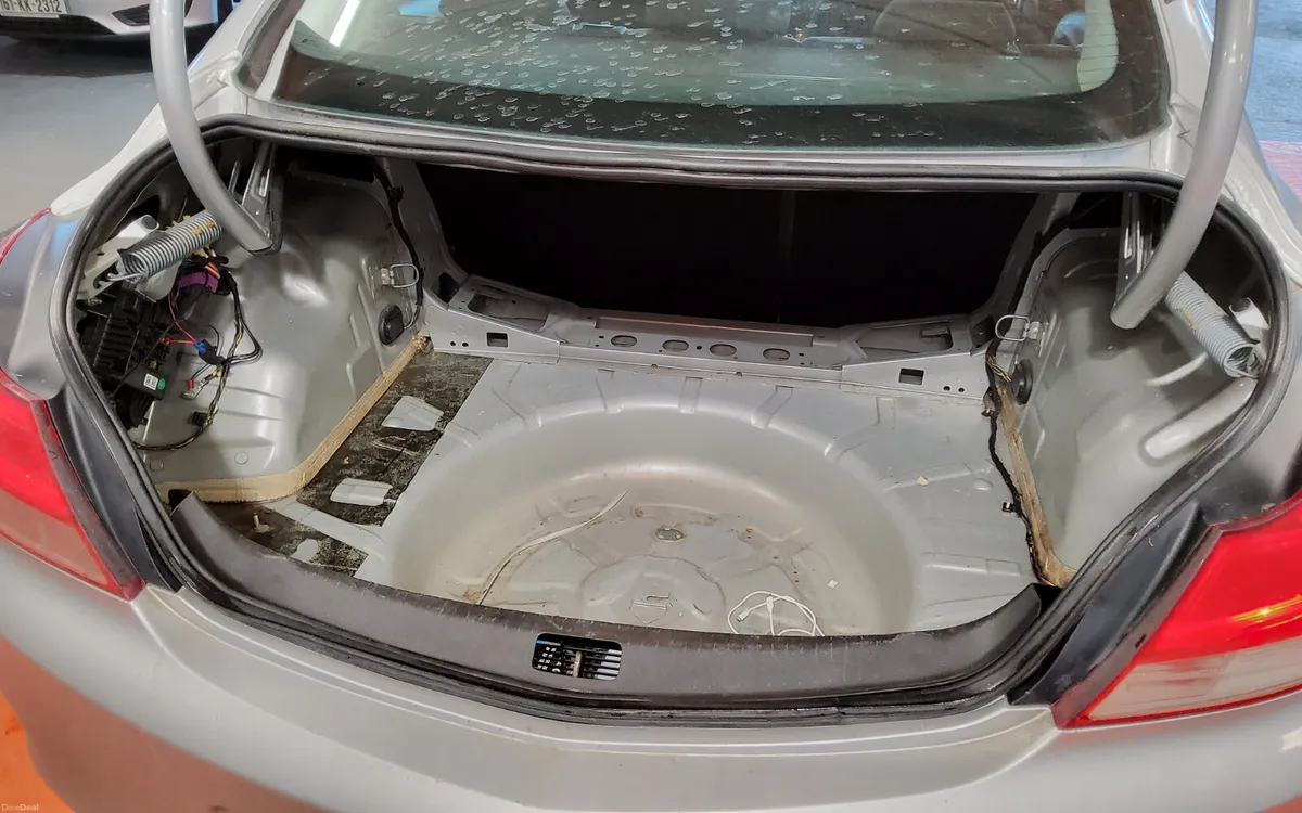 Opel Insignia 2010 - Image 4