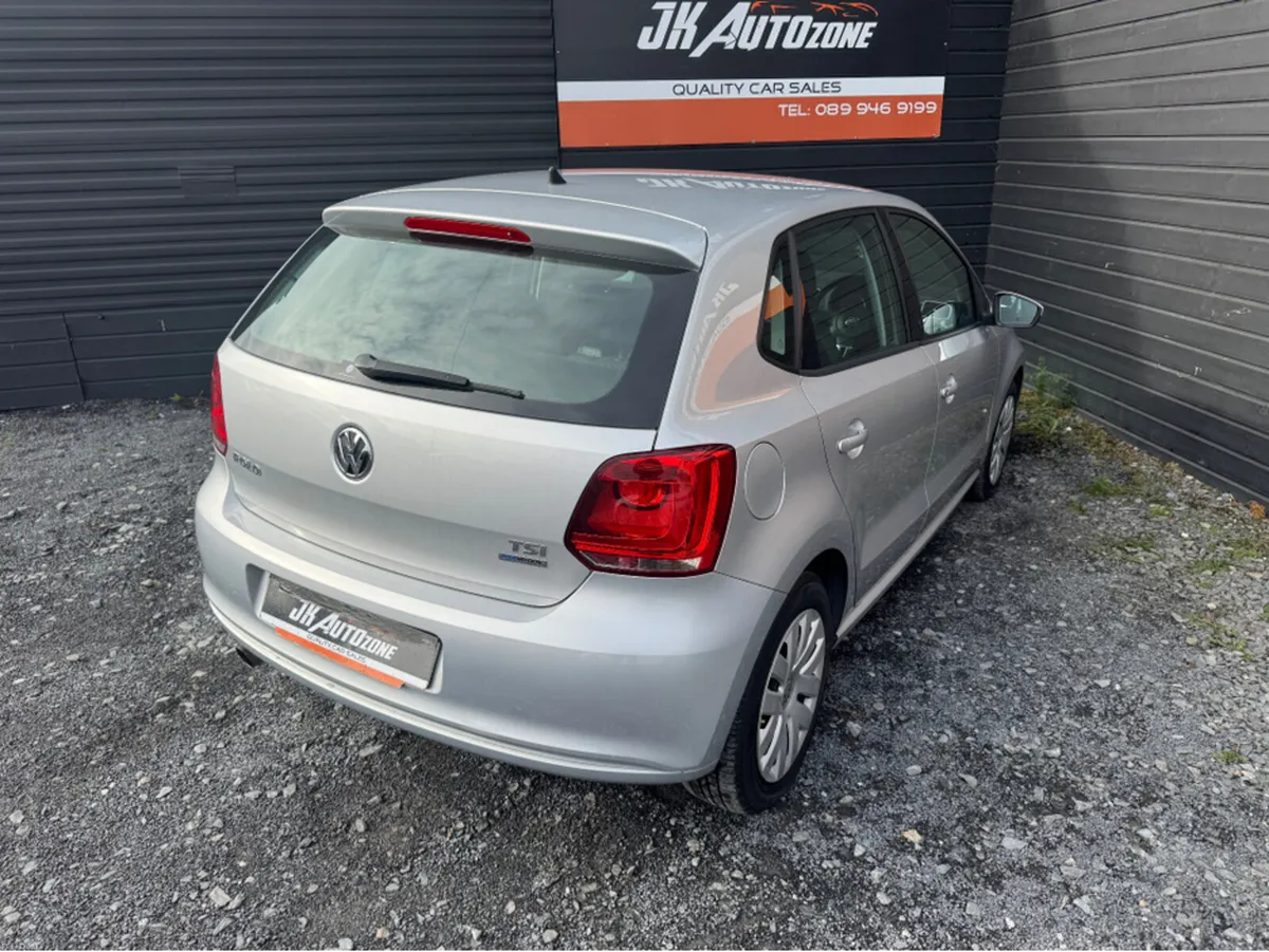 Volkswagen Polo 1.2  AUTO 5DR TSi - Image 4