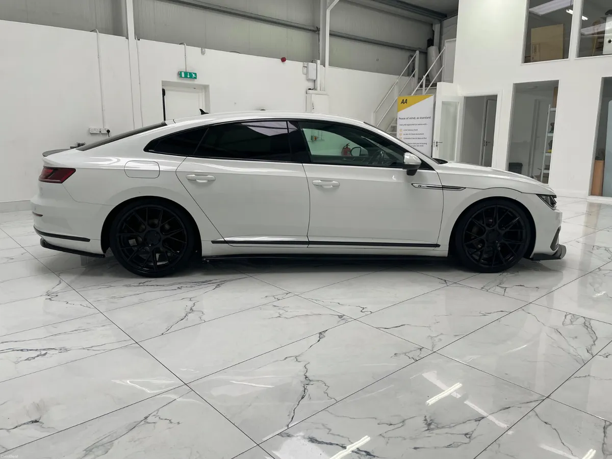 Volkswagen Arteon 2019 - Image 2