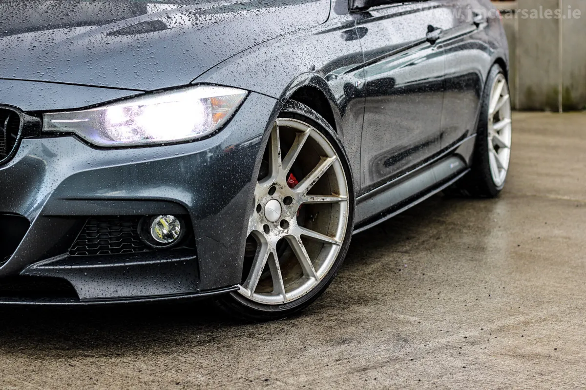 2014 BMW 3 SERIES M-SPORT - Image 2