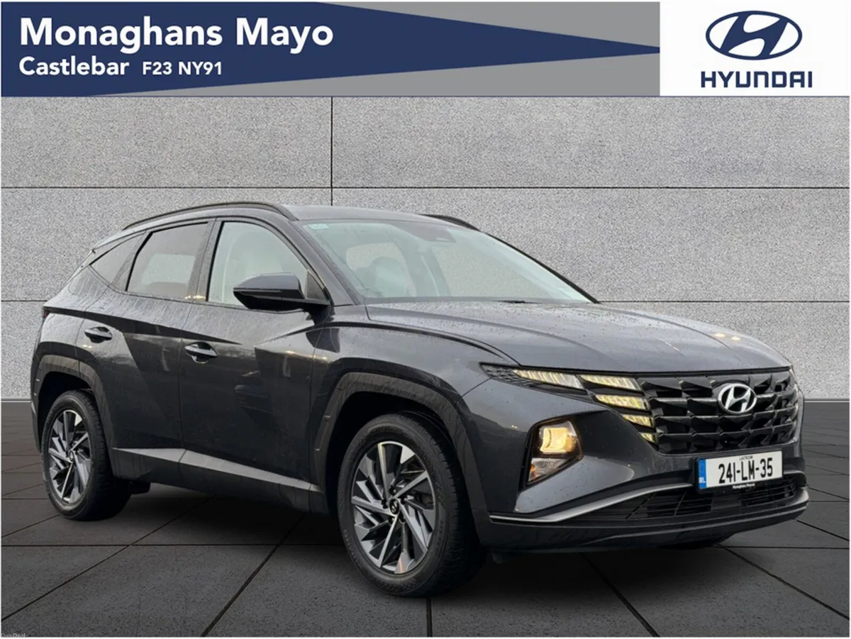 Hyundai Tucson EXECUTIVE 1.6 DIESEL 5DR - Image 1