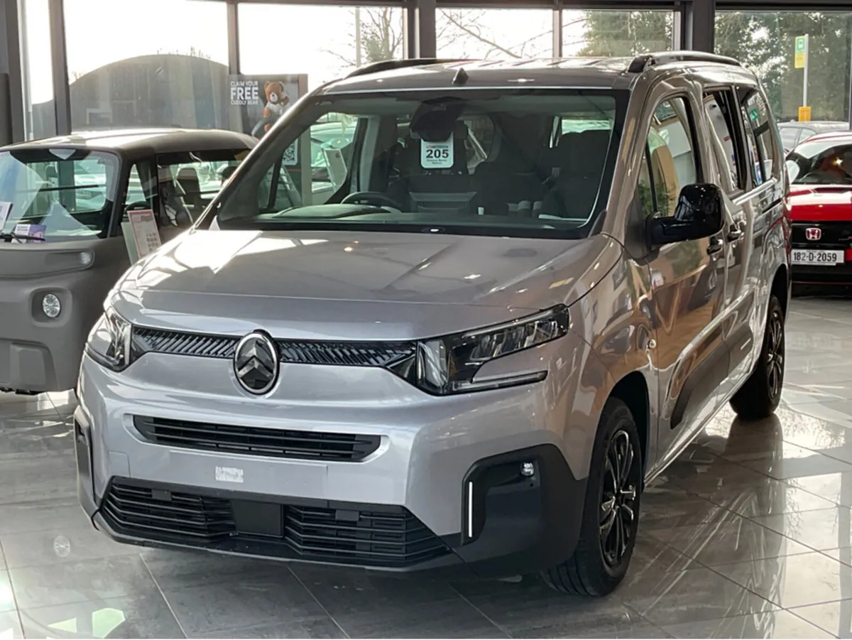 Citroen Berlingo Multispace PLUS LWB BLUE HDI EAT8 - Image 1