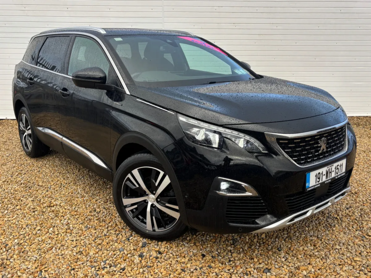 Peugeot 5008 GT LINE 130PS 5DR - Image 1