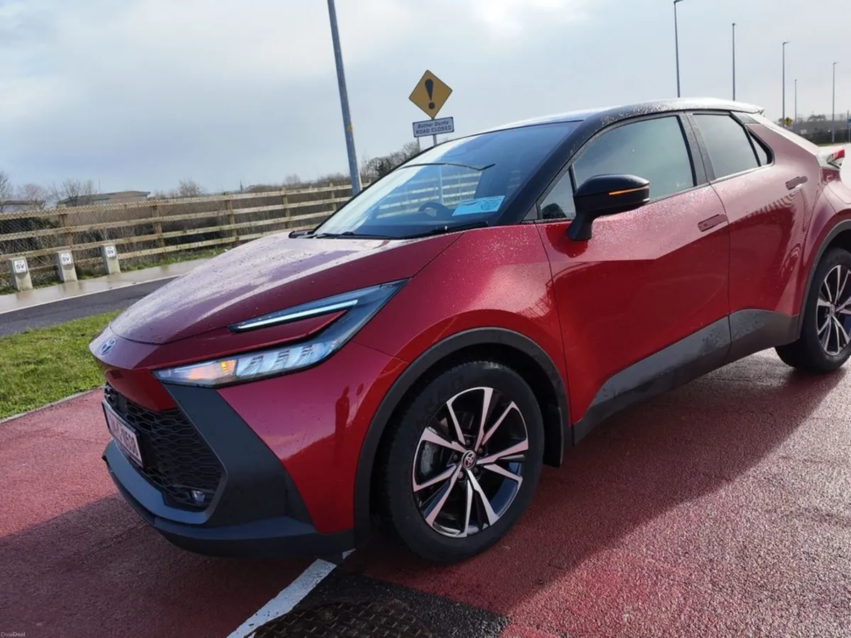 Toyota C-HR Hybrid Sport+ 4DR Auto - Image 4
